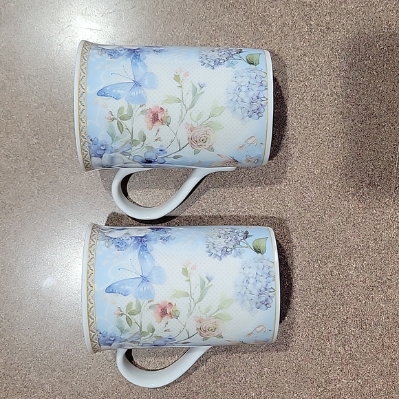 Delton Fine China Mug & Spoon Set!!! - Picture 3 of 10